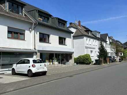 3,5-Zimmer-Wohnung in Köln -Junkersdorf Erstbezug nach Renovierung