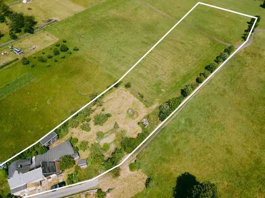 Wunderschön gelegenes Haus mit Garten und Wiesenflächen in Roda