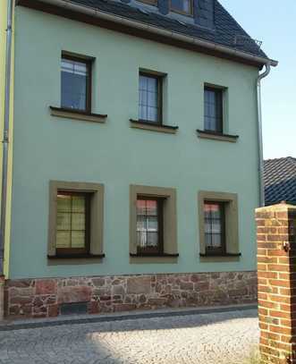 Einfamilienhaushaus mit Einliegerwohnung in Rochlitz