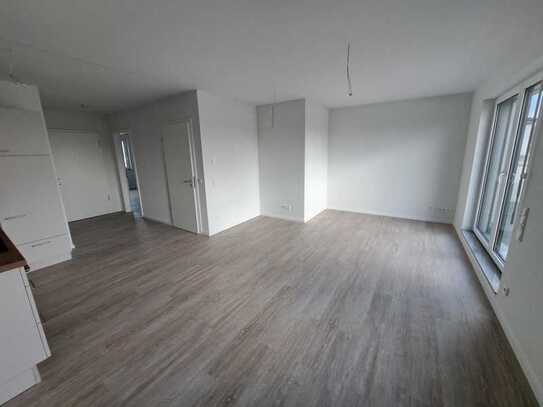 NEU - wunderschöne Penthouse-Wohnung - 2 Zimmer - Einbauküche