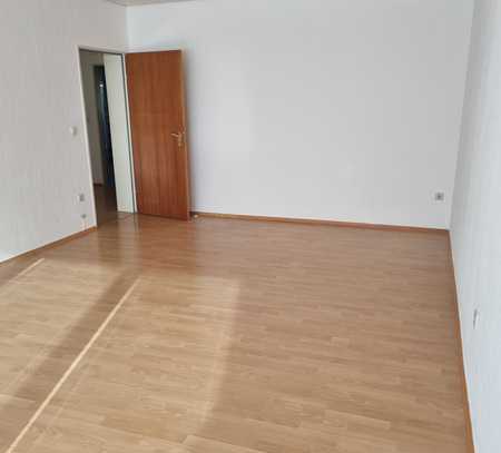 Stilvolle, geräumige 2-Zimmer Wohnung