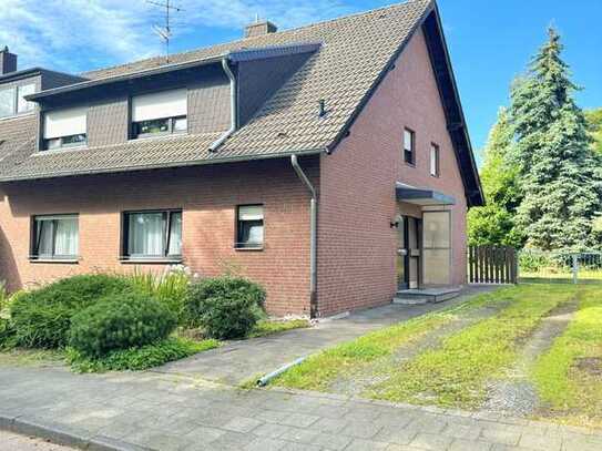 Platz für die ganze Familie - Großzügiges Haus mit Blick ins Grüne