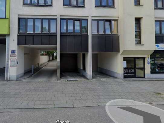 3 Duplex Parker (unten) zu verkaufen in München/Laim