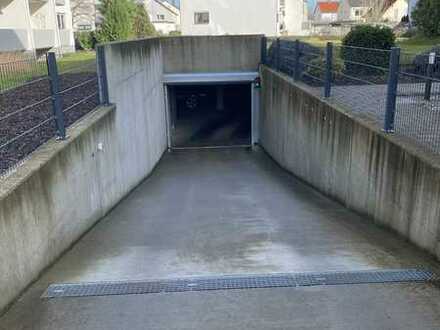 Tiefgaragenstellplatz in Moderner Tiefgarage