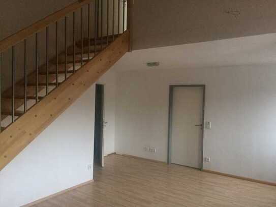 Moderne 3 Zi. Wohnung auf 2 Etagen incl. Heizkosten