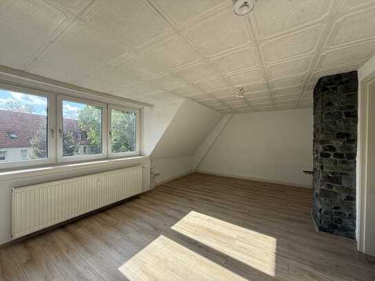 Schöne 3-Raumwohnung - KSH 29_DG links