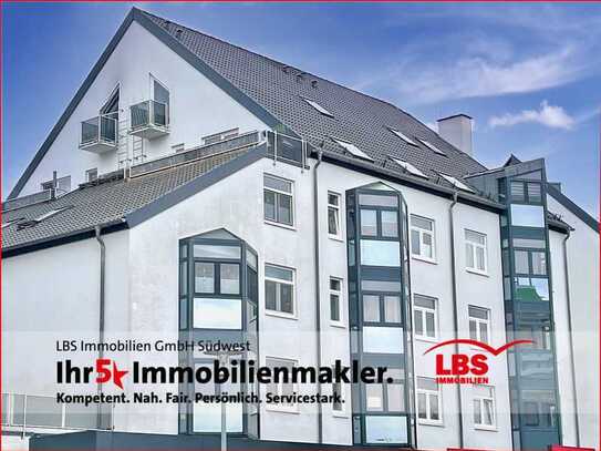 Helle, moderne Maisonette Wohnung mit Dachterrasse