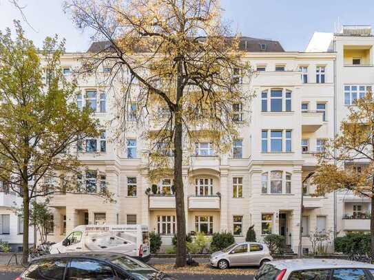 Gemütliche Altbauwohnung mit Balkon in gepflegtem Gründerzeitaltbau nahe Naumannpark