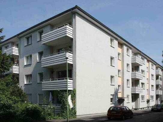 MODERNISIERTE 3 Zimmer Wohnung mit Balkon