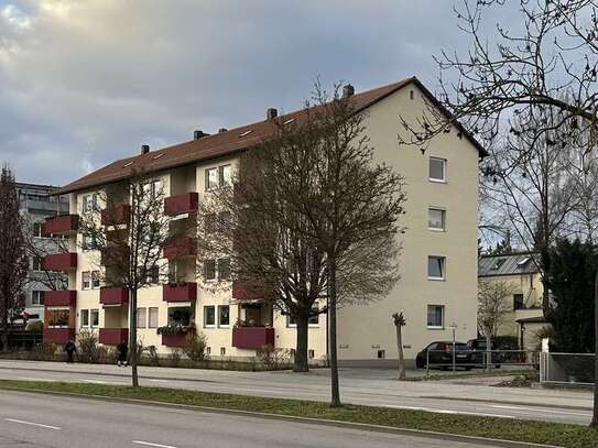 (Keine WG) Attraktive 3 Zimmerwohnung mit Balkon