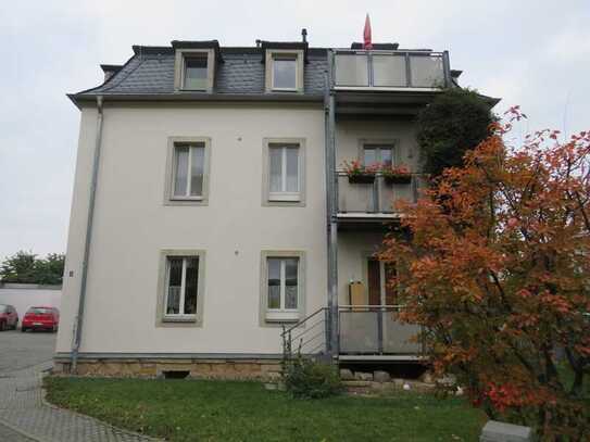 ruhige 3-Zimmer-Dachgeschosswohnung mit Balkon in Freital-Kleinnaundorf