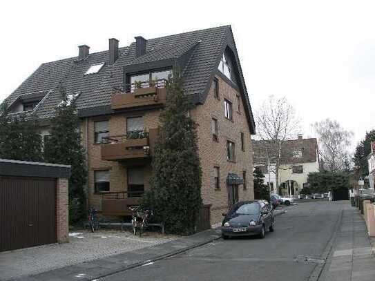 Ruhiges, helles Appartement in Endenich mit Balkon