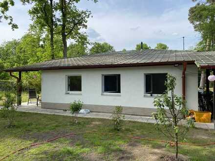 Gepflegtes 2-Zimmer-Einfamilienhaus mit EBK in Schildow für 1 Jahr zu vermieten