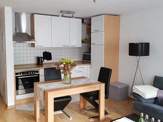 Helle, gepflegte 2-Zimmer-Wohnung mit Balkon und Einbauküche in Filderstadt-Bonlanden