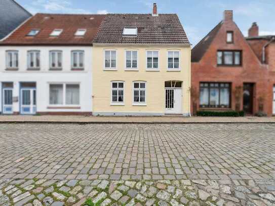 Denkmalgeschütztes Reihenhaus in Holländerstädtchen Friedrichstadt