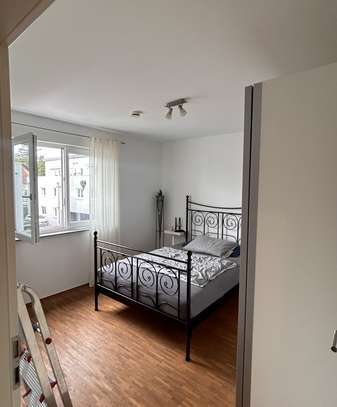 Exklusive 2-Zimmer-Wohnung mit Balkon und EBK in Herxheim bei Landau/Pfalz