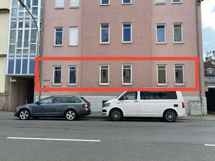 4-Zimmer-Wohnung - Ehemaliges Büro zum Umbau mit Balkon in Bayreuth