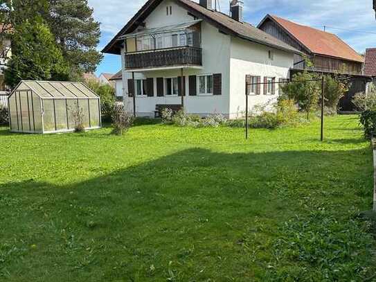 Urgemütliches renovierungsbedürftiges EFH mit schönem großzügigem Garten inkl. Gewächshaus