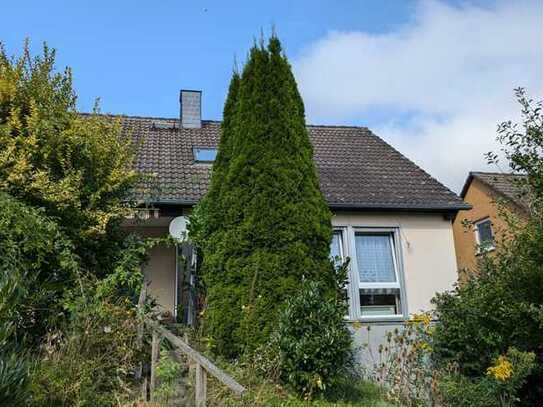 Günstiges, gepflegtes 5,5-Zimmer-Einfamilienhaus in Bad Pyrmont