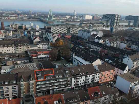 Exklusive Maisonette-Dachgeschosswohnung in der Kölner Altstadt