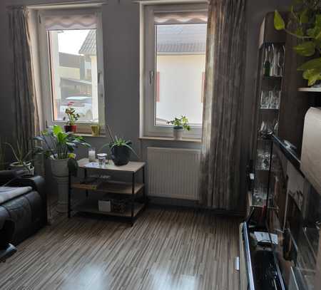Charmantes 2-Familienhaus mit Gartengrundstück und Ausbaureserven
