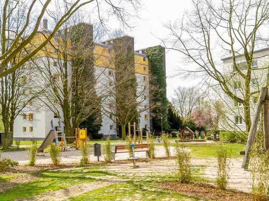 helle 3 ZKB Wohnung mit Balkon ab 01.05.2025