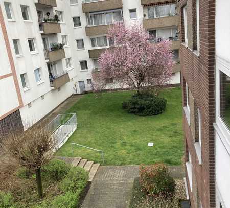 Apartment nahe Unterbacher See - Erstbezug nach Sanierung mit Einbauküche und Balkon