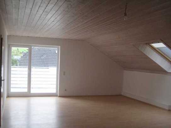 600€, ca.130 m², 5 Zimmer