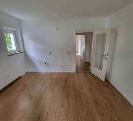 Schöne 2,5-Zimmer-Wohnung mit Wohnküche zu vermieten