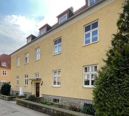 Renovierte 2-Zimmer-Wohnung in verkehrsgünstiger Lage!