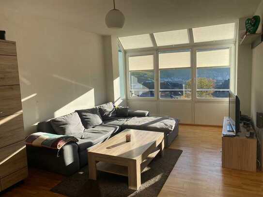 3-Zimmer-Wohnung mit Aussicht auf Stadt und Burg