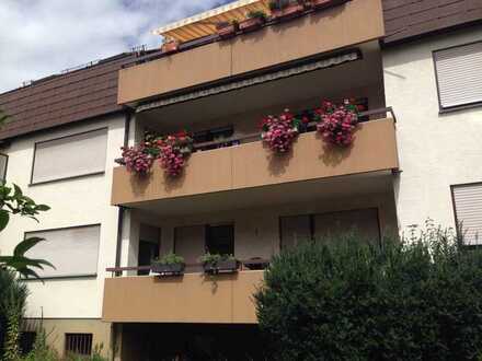 Schöne vier Zimmer Wohnung in Stuttgart, Sommerrain