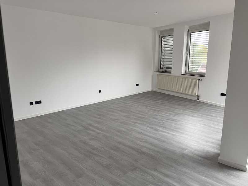                                                               Sch&ouml;ne gro&szlig;z&uuml;gige 4-Zimmer-Wohnung in Gro&szlig;en Buseck zu vermieten                                                       in Buseck (Gießen)