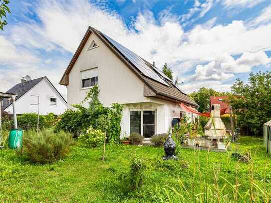 Ihr Neues Zuhause: Einfamilienhaus mit 4 Zimmern, Garten und Terrasse, PV /Solarthermie und Wallbox