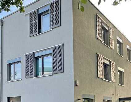 Gartenvillen Alsterdorf, moderne Doppelhaushälfte nahe Alsterlauf zu verkaufen