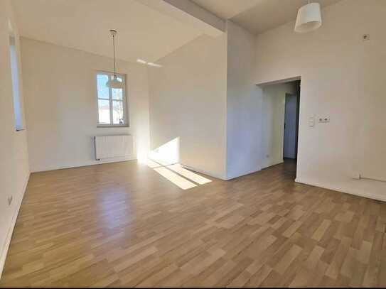 Stilvolle, gepflegte 2,5-Zimmer-Wohnung in Bückeburg