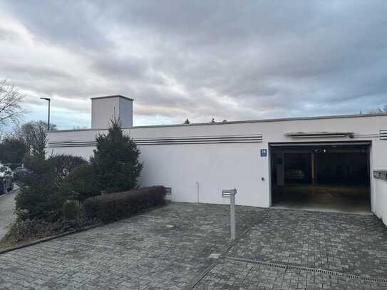 ab sofort zu vermieten
TG-Stellplatz im EG in abgeschlossener Gemeinschaftsgarage