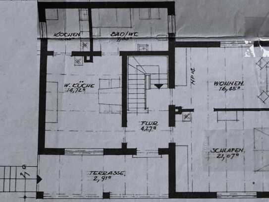 Renoviertes EFH mit Garten, Garage und 2 Stellplätze