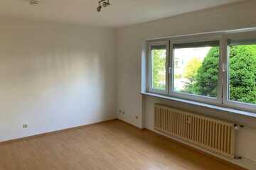 Schöne helle 1,5-Zimmer-Wohnung in Offenbach-Bieber