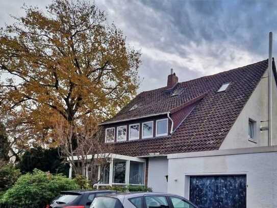Maisonettwohnung im OG und DG eines Zweifamilienhauses im Herzen von Hannover-Bemerode