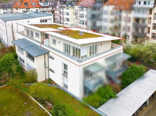 2-Zimmer Penthouse Wohnung über den Dächern von Freiburg! Einziehen und wohlfühlen.