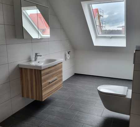 Geräumige 3-Zimmer-Dachgeschosswohnung zur Miete in Wolframs-Eschenbach