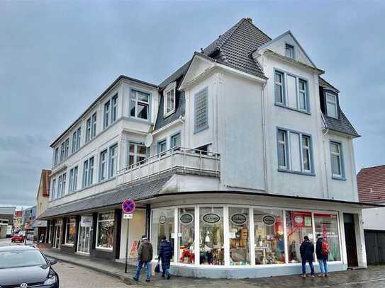 Wohn- und Geschäftshaus in Lauflage von Norderney mit ca. 741 m² Gesamtfläche.