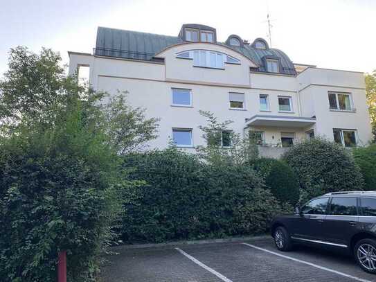 Sehr schöne 2 ZBK Wohnung in HU Steinheim