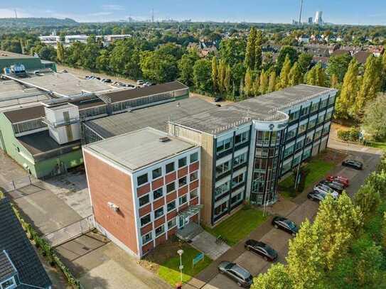 Bürogebäude (ca. 2.600 qm) mit Gewerbehalle (ca. 1.300 qm) in Dinslaken bei Duisburg zu verkaufen