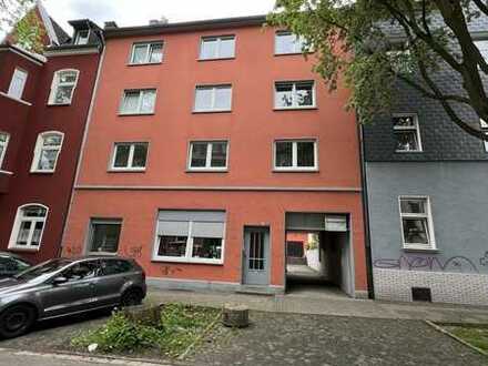 Erstbezug nach Sanierung: 3-Zimmer-Wohnung 1.OG in Essen Frohnhausen