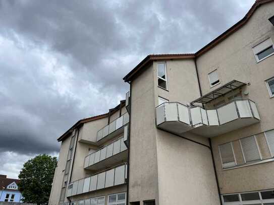 Schöne helle Wohnung in zentraler Lage zu verkaufen