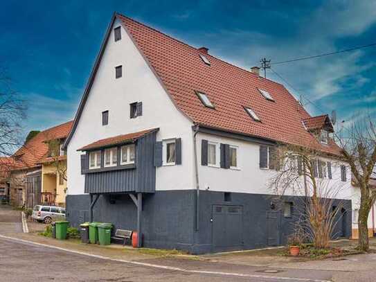 ***PROVISIONSFREI***
Renovierungsbedürftiges Bauernhaus mit 481m² Wohn-und Nutzfläche!