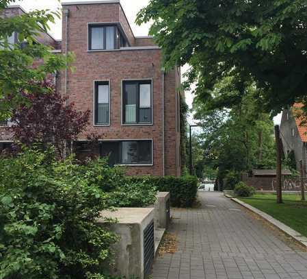 Exclusives Townhouse in absolut ruhiger Lage mit Garten St. Pauli