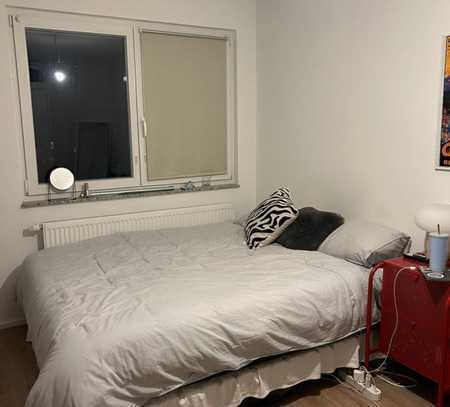 1 Room in 2 Bedroom WG in Bockenheim (partly furnished)